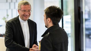 Bischof Dr. Michael Gerber feiert am 15. Januar seinen 56. Geburtstag. 